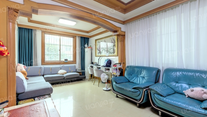 学校路44号二手房实景图