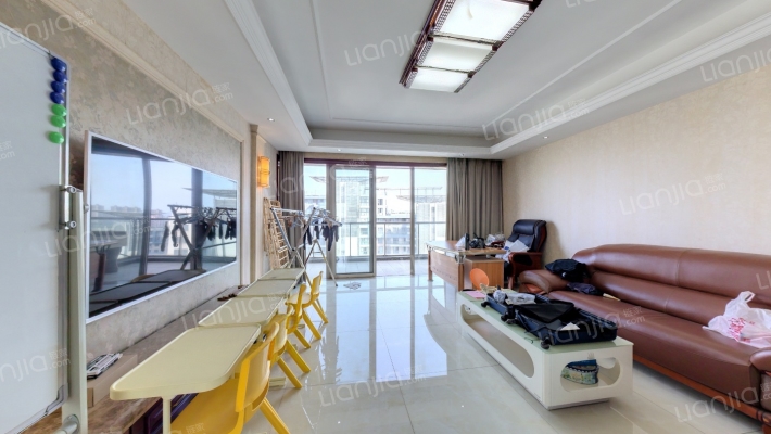 君临天下二手房实景图