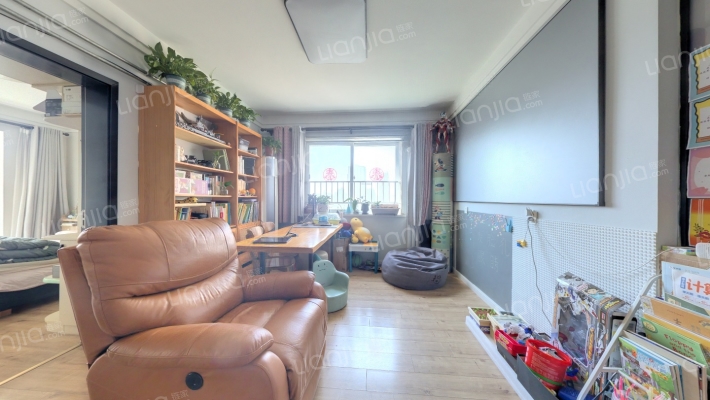 宏鑫家园二手房实景图