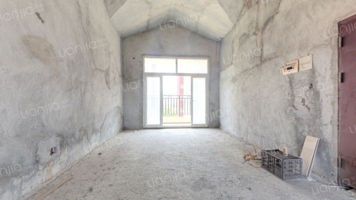 富盈加州阳光花园二手房实景图