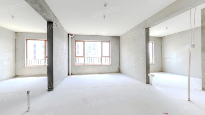 龙族誉珑府二期二手房实景图