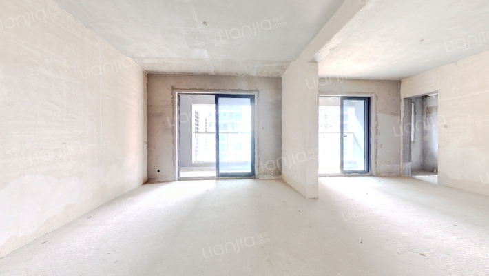 融创城二期C1地块二手房实景图