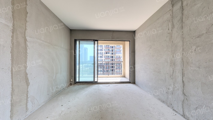 聚龙天誉湾二期二手房实景图