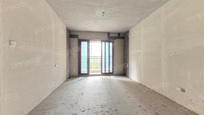 保利东郡二手房实景图