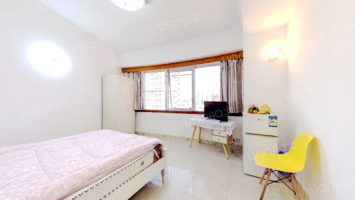 电影大厦二手房实景图