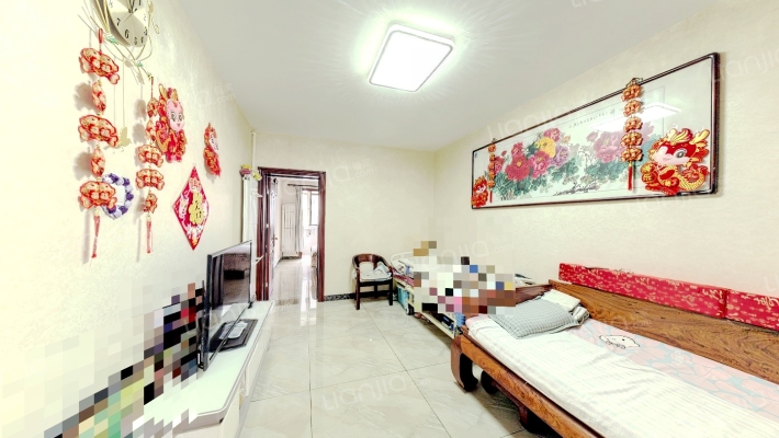 先春园世春里二手房实景图