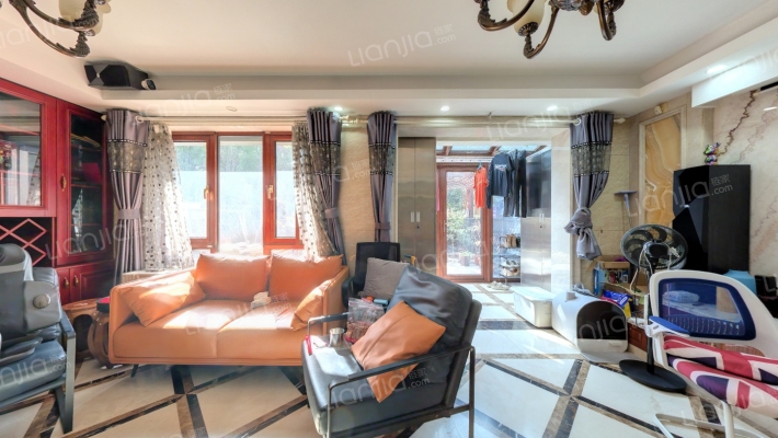 万科悦城二手房实景图