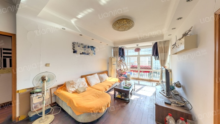 高德公寓二手房实景图