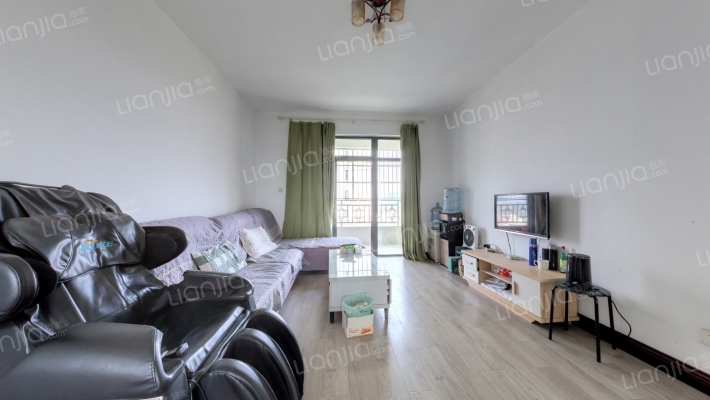 天府湾畔二手房实景图