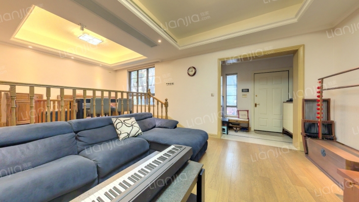 景瑞法兰云廷二手房实景图