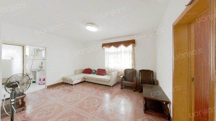 良龙住宅小区二手房实景图