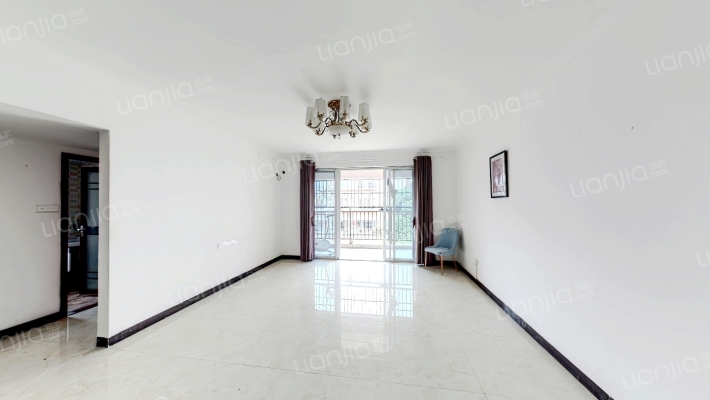 倚绿山庄尚院二手房实景图