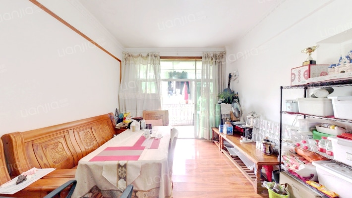 居雅苑二手房实景图