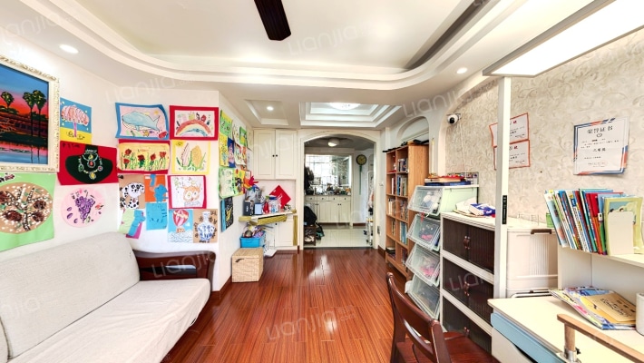 天沁家园二手房实景图