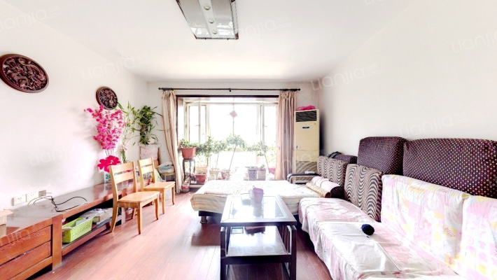 天江格调花园二手房实景图