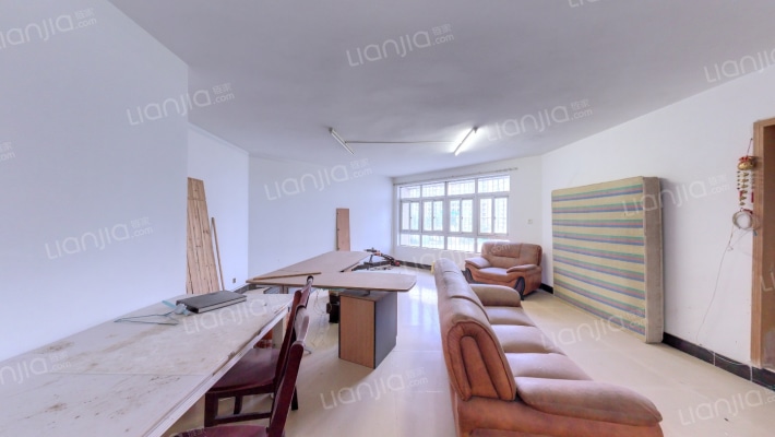 亚洲广场二手房实景图