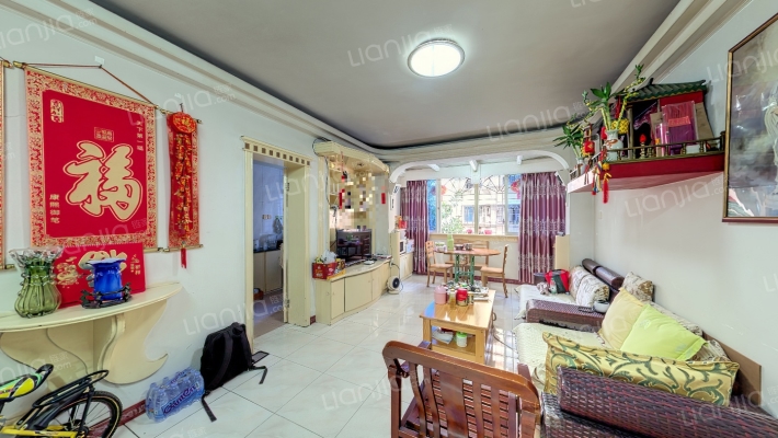 盈翠里8号二手房实景图