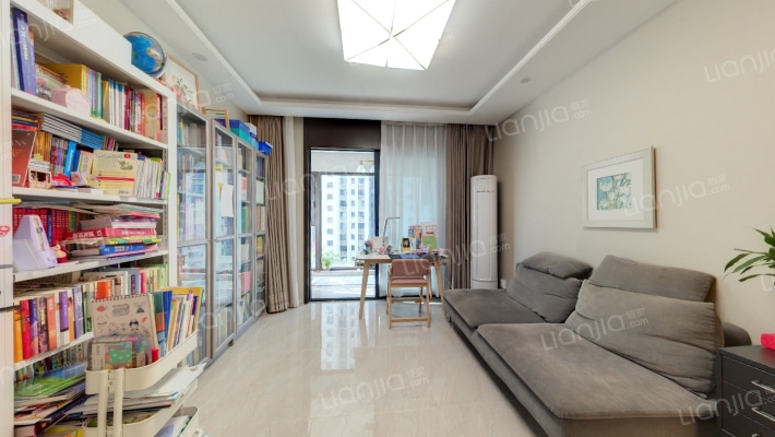 保利香颂二期二手房实景图