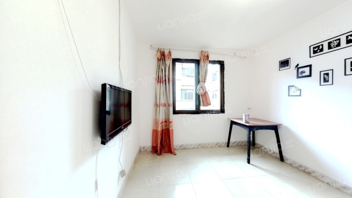 贵州日报社宿舍楼二手房实景图