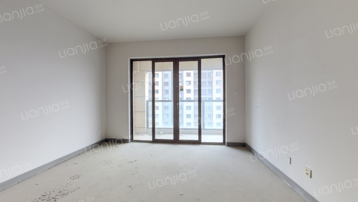 龙湖狮山原著二手房实景图