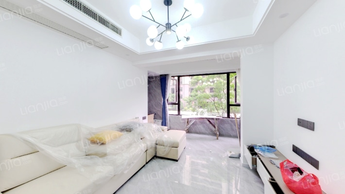 世茂远洋东江湾二手房实景图