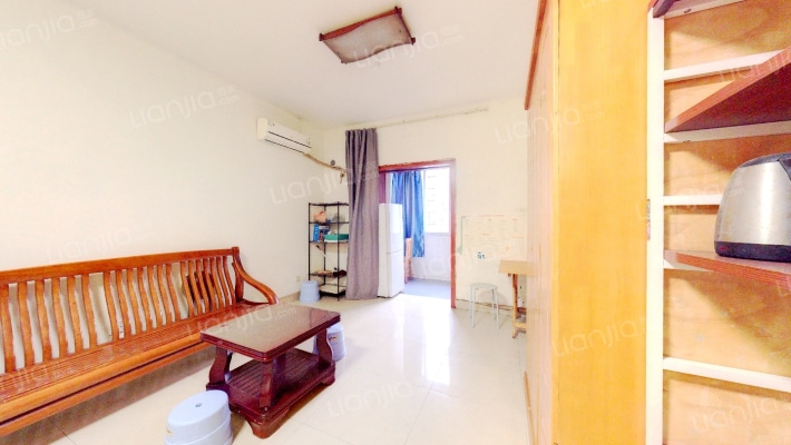 东润理想居二手房实景图