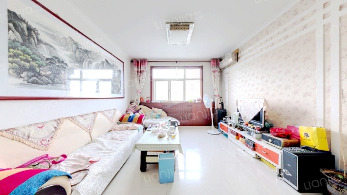 晶彩苑小区二手房实景图