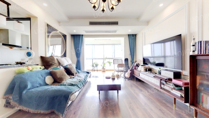 西南名苑二手房实景图