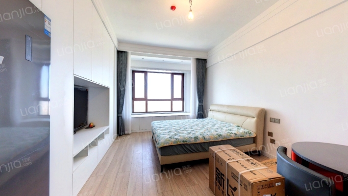 里普利广场二手房实景图