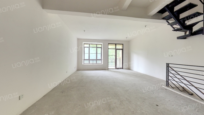 蓝泊湾二手房实景图