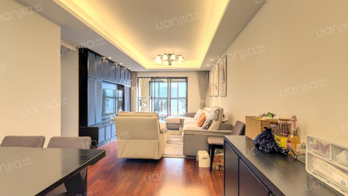 万科国宾润园二手房实景图