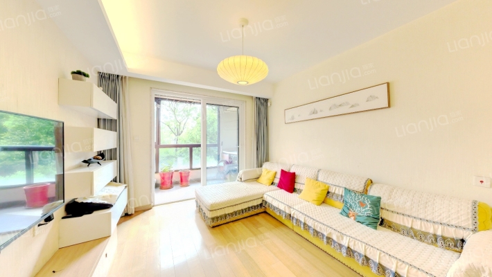 安亭新镇波恩风情二手房实景图