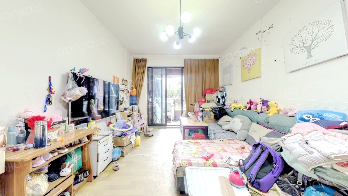 保利城一期二手房实景图