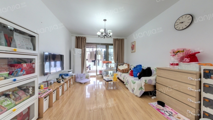 天都花园二手房实景图