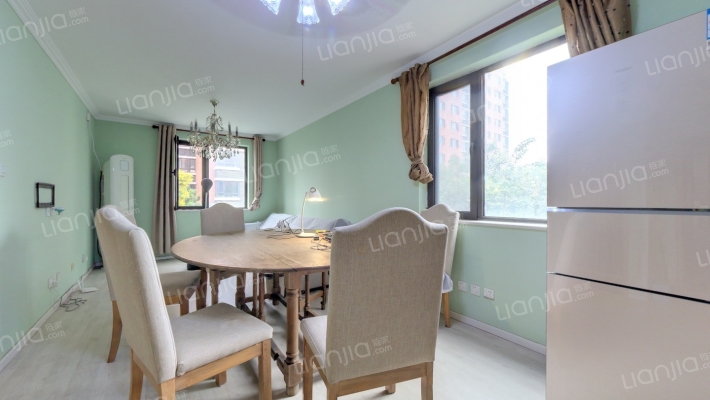 中加荣园北区二手房实景图