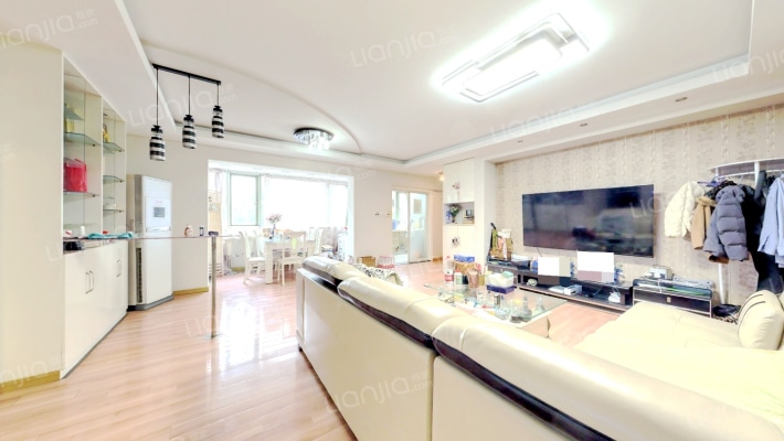 乾骏大厦二手房实景图