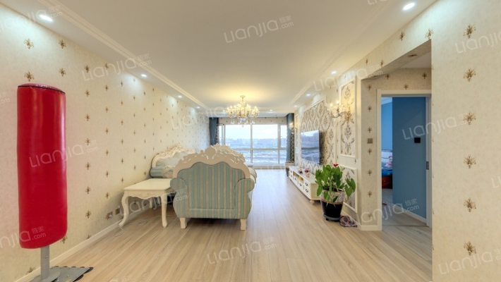 金辉优步湖畔二手房实景图