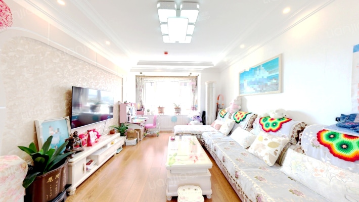 中航华府二手房实景图