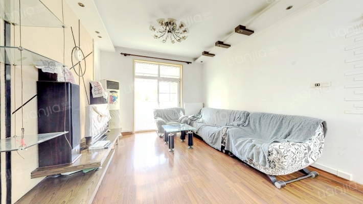 公务员小区二手房实景图