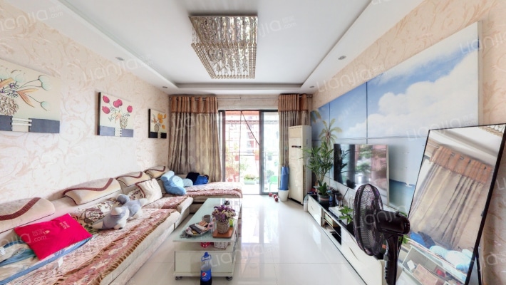 上品拾陆二手房实景图