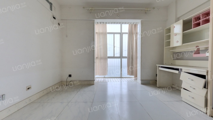 五角大楼二手房实景图