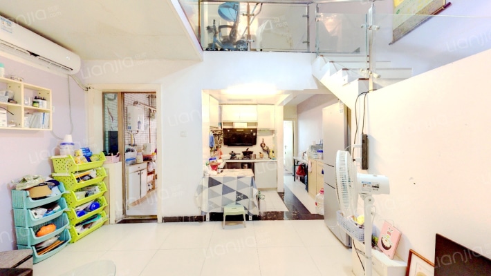 香缤时代园二手房实景图