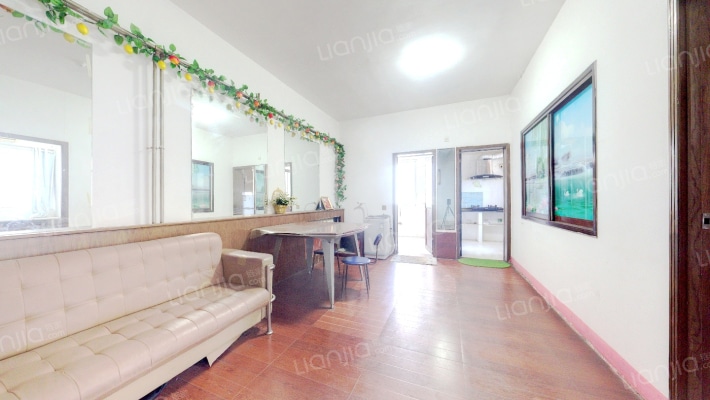 一品中央二手房实景图