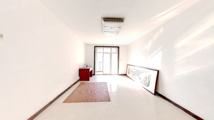 亲亲小镇南区二手房实景图