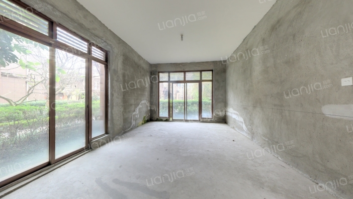 御青城二手房实景图