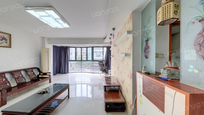 滨海高湖秋月二手房实景图