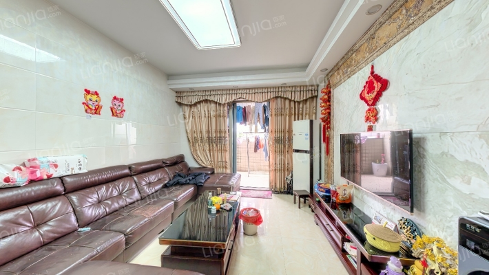 翠湖新苑二手房实景图