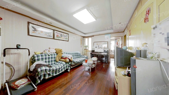 新亚苑二手房实景图