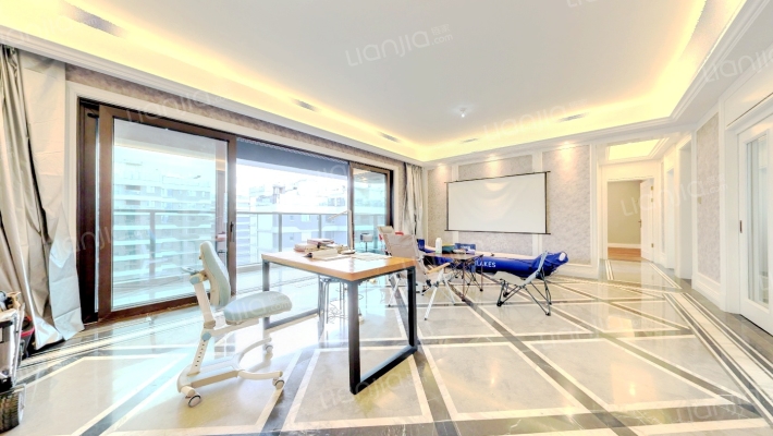 麓湖熙华天玺南区二手房实景图