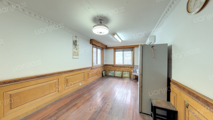 建银曙光小区二手房实景图